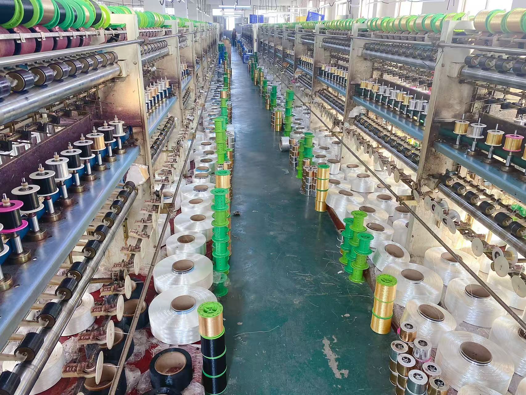 Metallic yarn workshop for embroidery yarn orders
